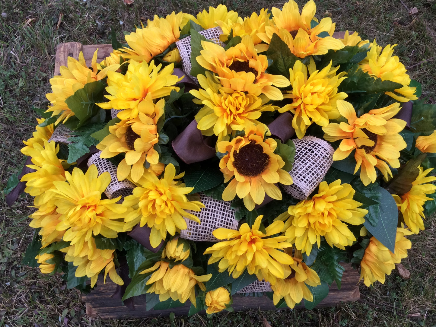 Sunflower, Chrysanthemum Cemetery Saddle, Memorial Flowers