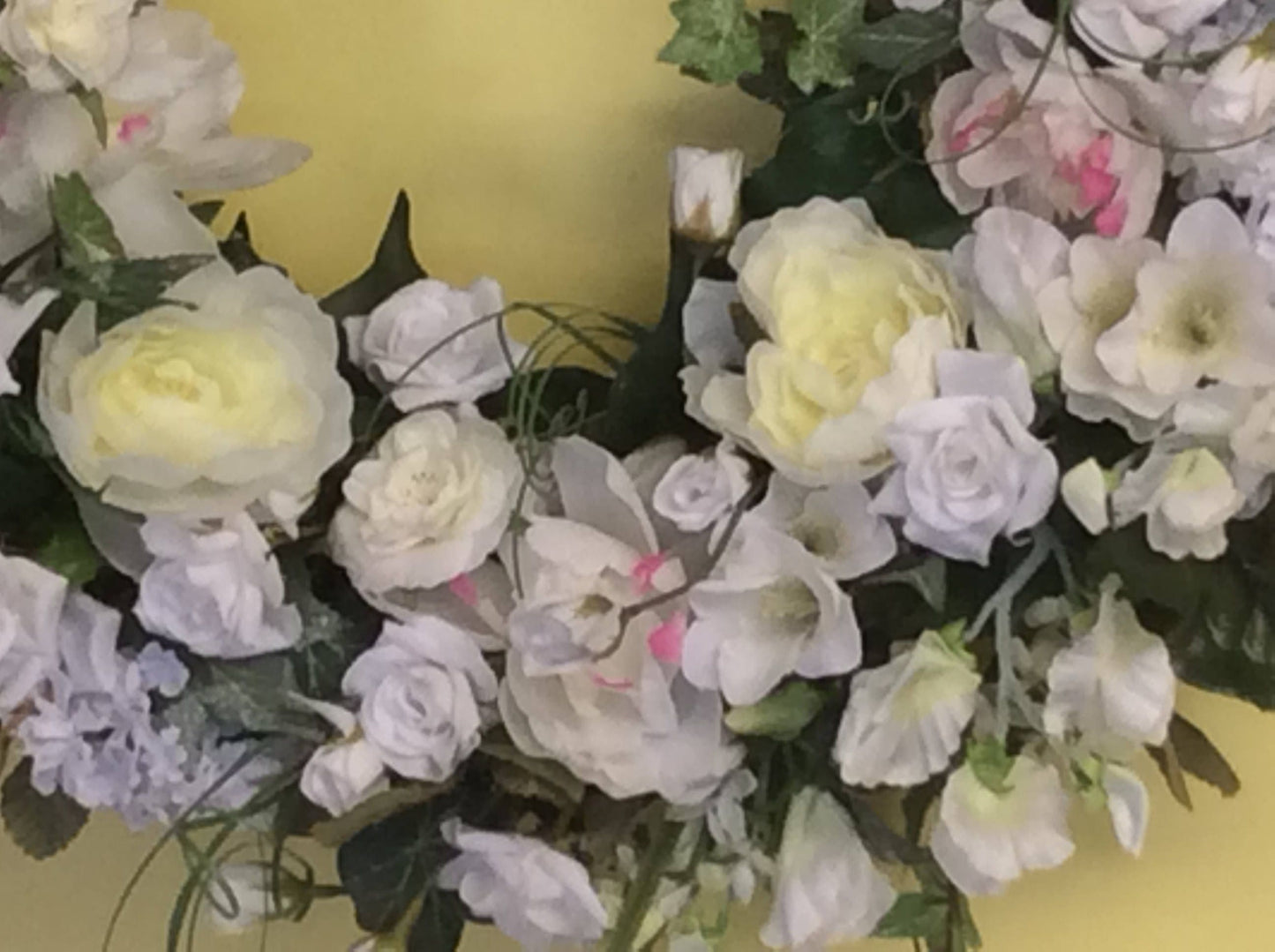 Romantic Garden Style White Floral Wreath