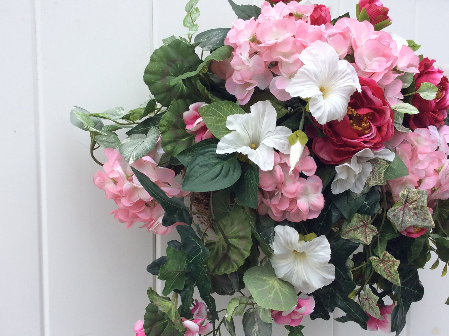 Front Door Decor, Summer Floral Hanging Arrangement, Wall Decor in Wicker Basket, Hanging Wall Flower Basket Arrangement, Made in Canada