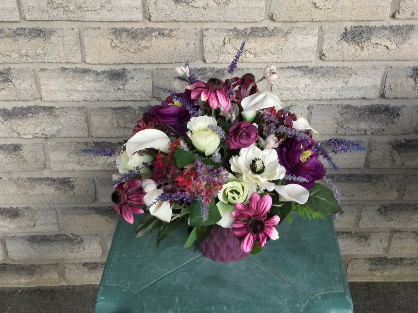 Artificial Flower Arrangement in Ceramic, Purple and White Floral Arrangement