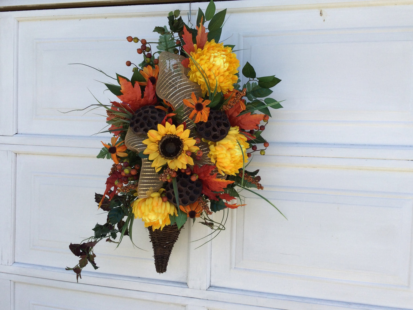 Horn of Plenty, Fall Artificial Arrangement, Autumn Door Decoration, Table Centrepiece, Cornucopia, Autumn Flowers, Made in Canada