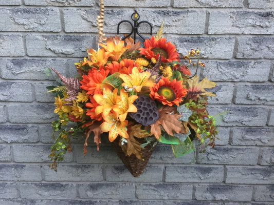 Autumn Floral Arrangement, Fall Splender Artificial Flowers, Fall Home Decor, Front Door Decor, Floral Wall Decor,  Made in Canada